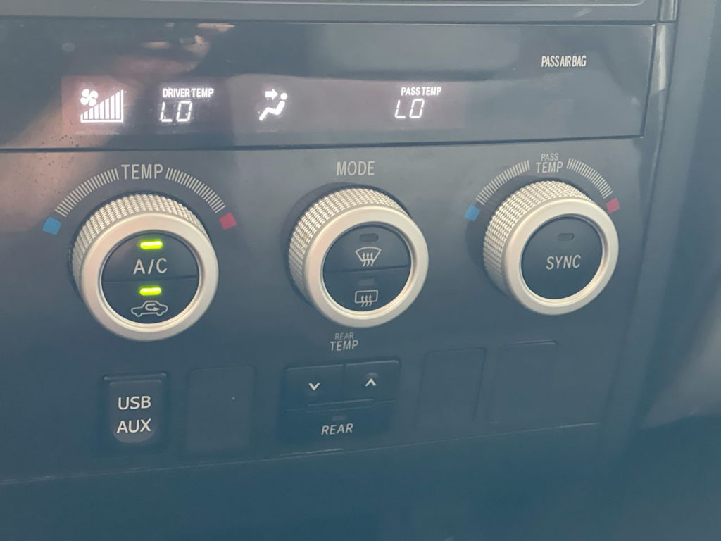 Thumbnail: 2019 Toyota Sequoia - 25