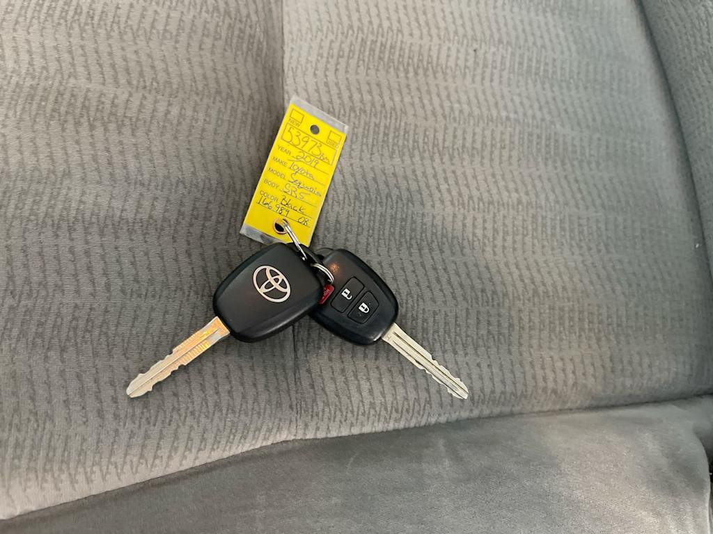 Thumbnail: 2019 Toyota Sequoia - 16