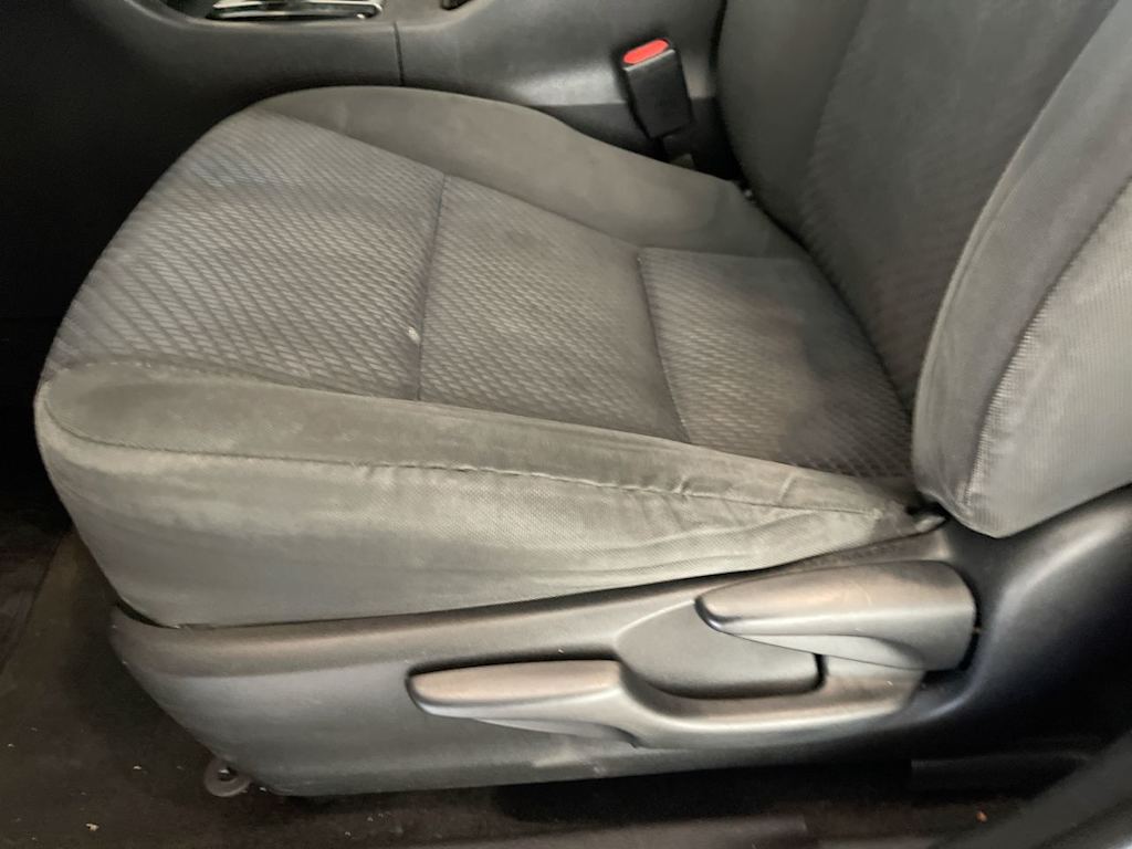 Thumbnail: 2019 Toyota Highlander - 21