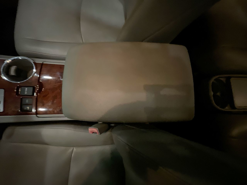 Thumbnail: 2013 Toyota Highlander - 25