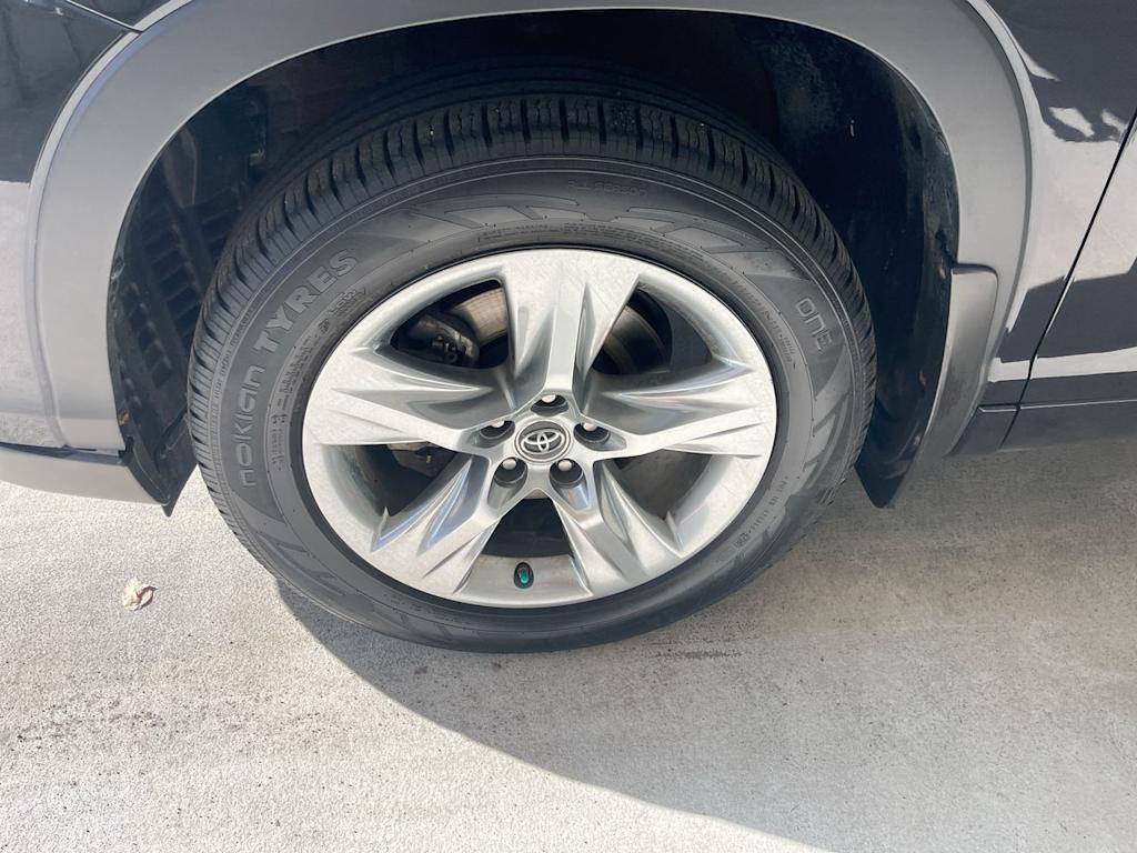 2016 Toyota Highlander Limited 6