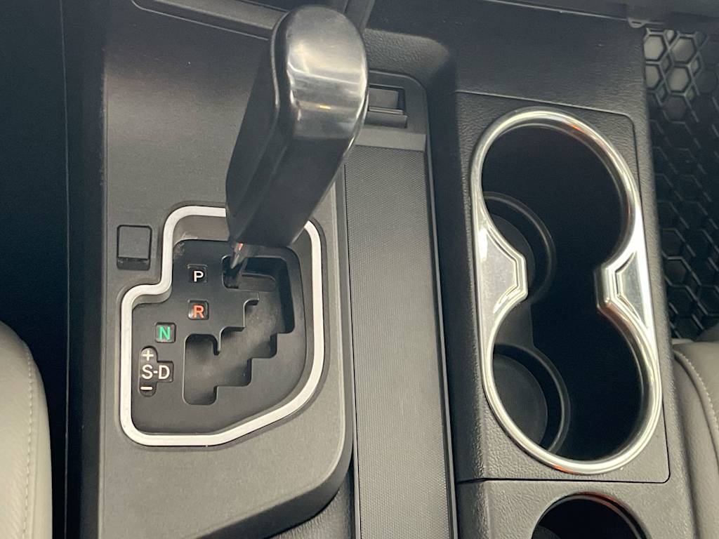 Thumbnail: 2021 Toyota Sequoia - 13