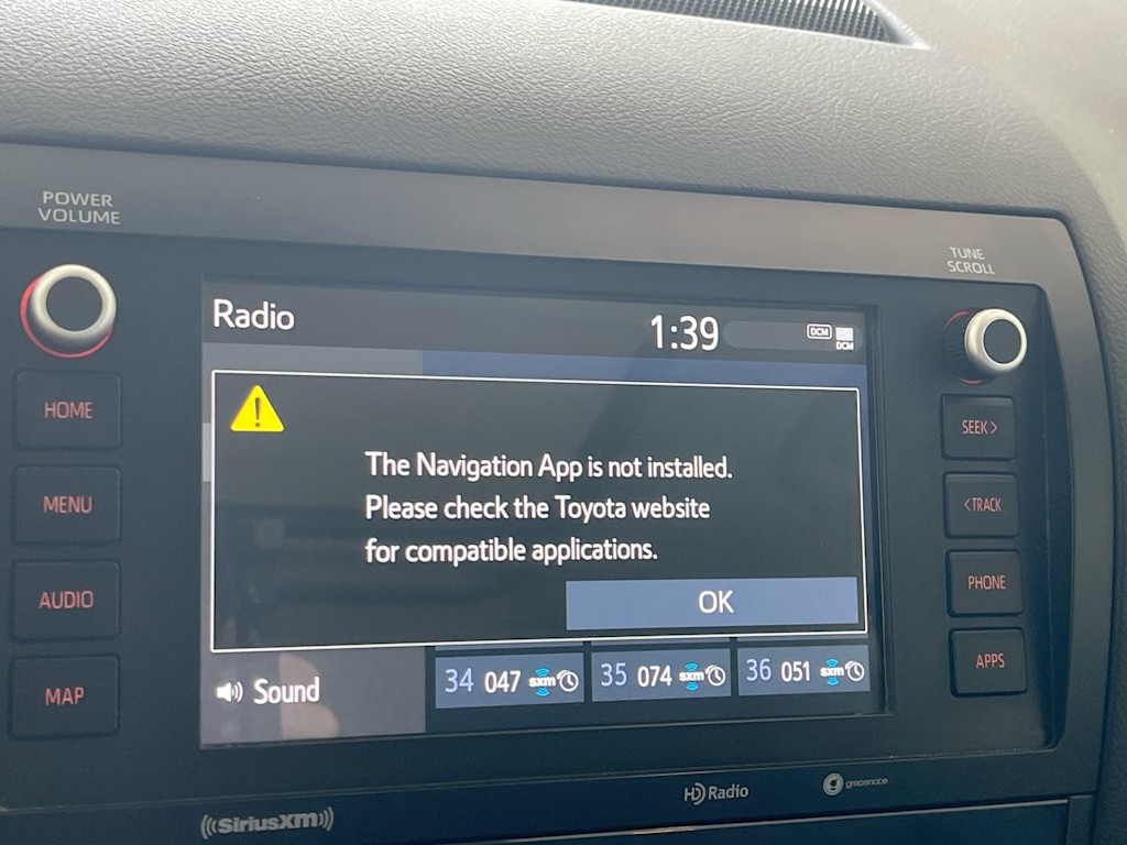 Thumbnail: 2021 Toyota Sequoia - 23