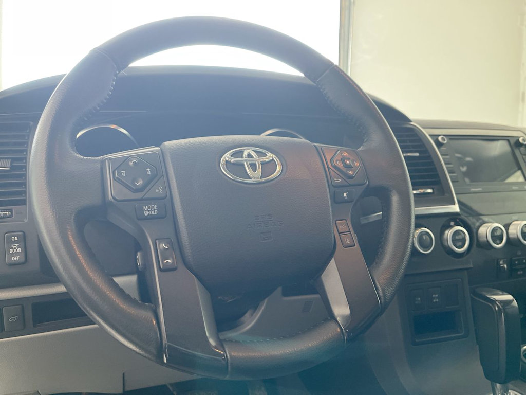 Thumbnail: 2021 Toyota Sequoia - 2