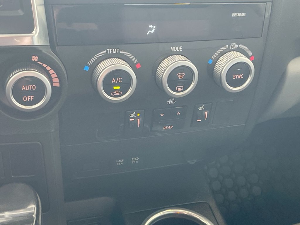 Thumbnail: 2021 Toyota Sequoia - 24