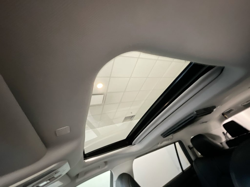 Thumbnail: 2021 Toyota Highlander - 28