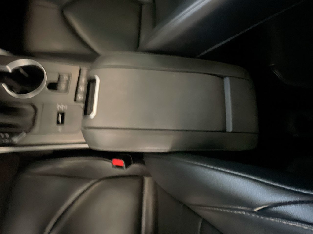 Thumbnail: 2021 Toyota Highlander - 27