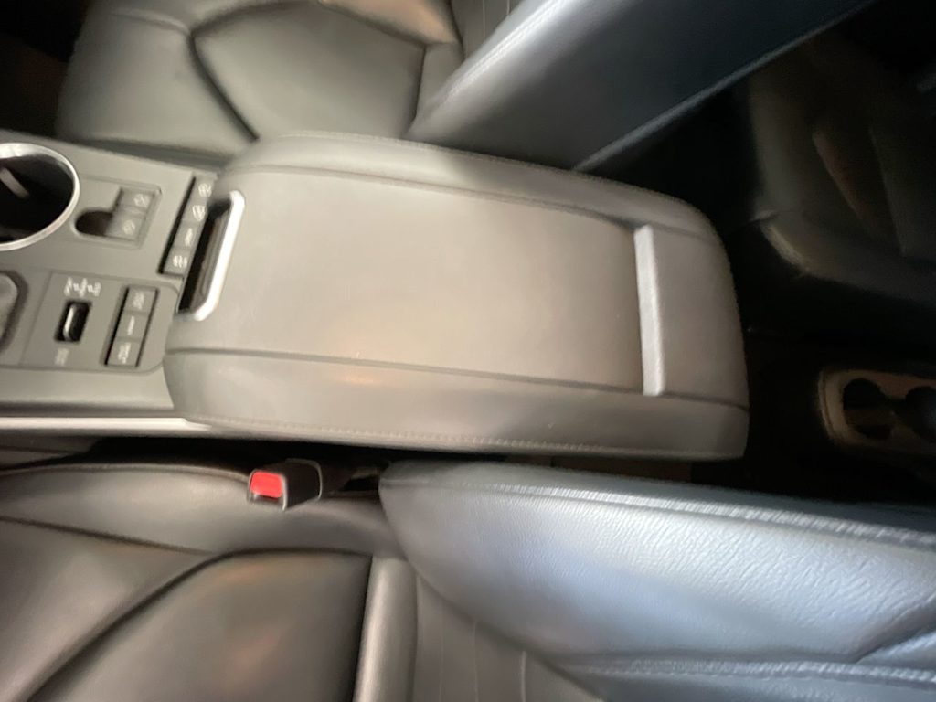 2021 Toyota Highlander XLE 11