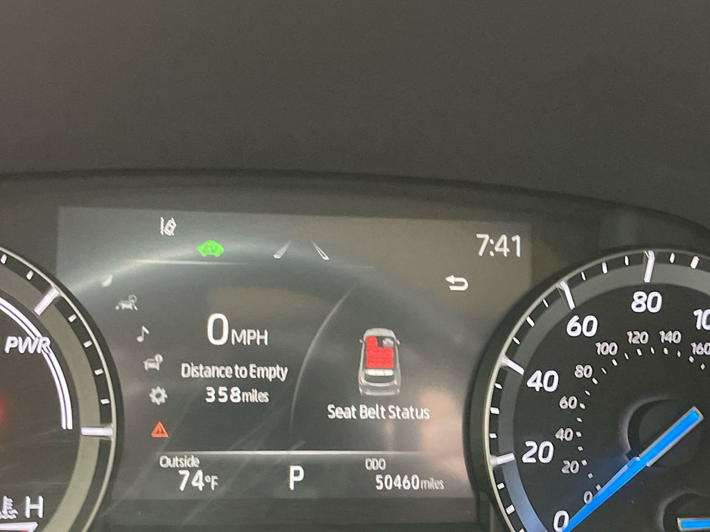 Thumbnail: 2021 Toyota Highlander - 15