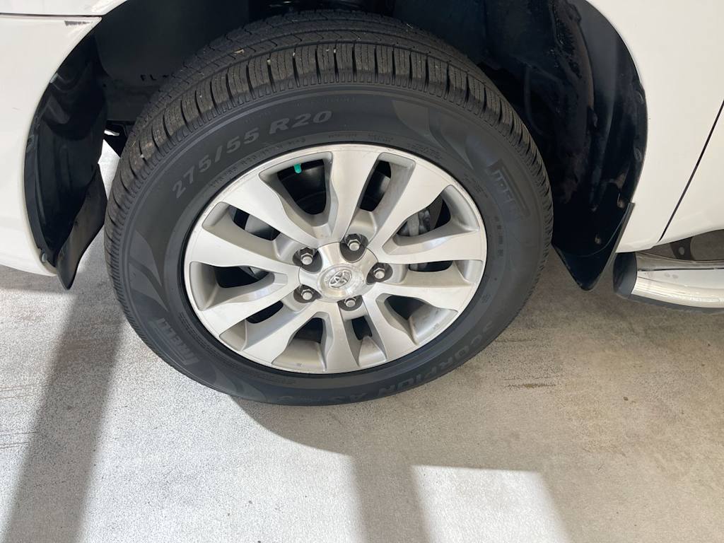 Thumbnail: 2013 Toyota Sequoia - 7
