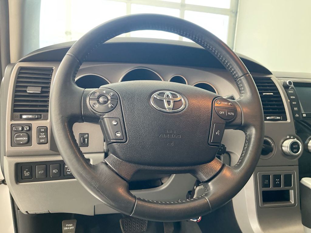 Thumbnail: 2013 Toyota Sequoia - 2