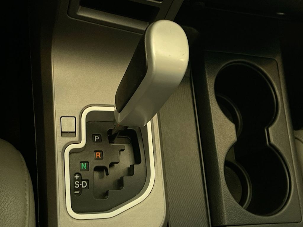 Thumbnail: 2013 Toyota Sequoia - 13