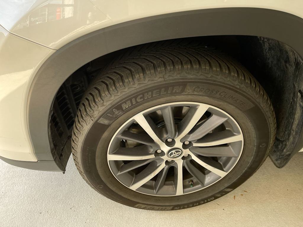 Thumbnail: 2018 Toyota Highlander - 7
