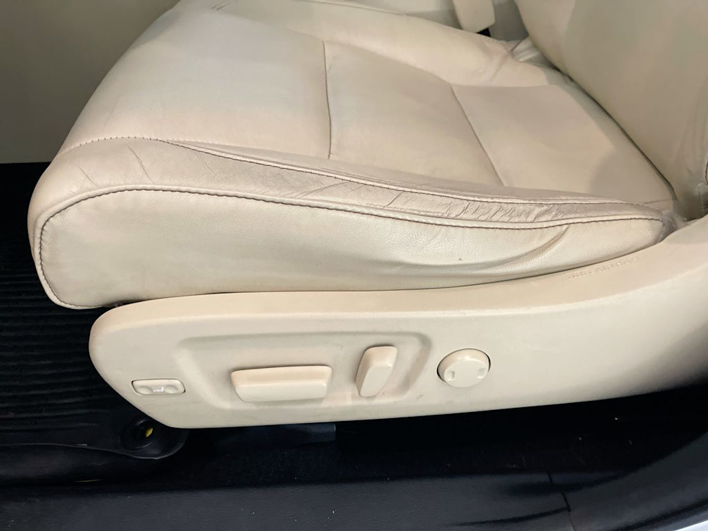 Thumbnail: 2018 Toyota Highlander - 22
