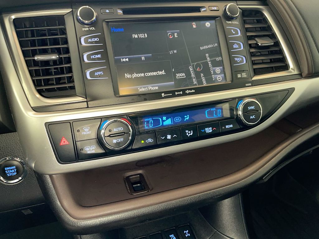 Thumbnail: 2019 Toyota Highlander - 26