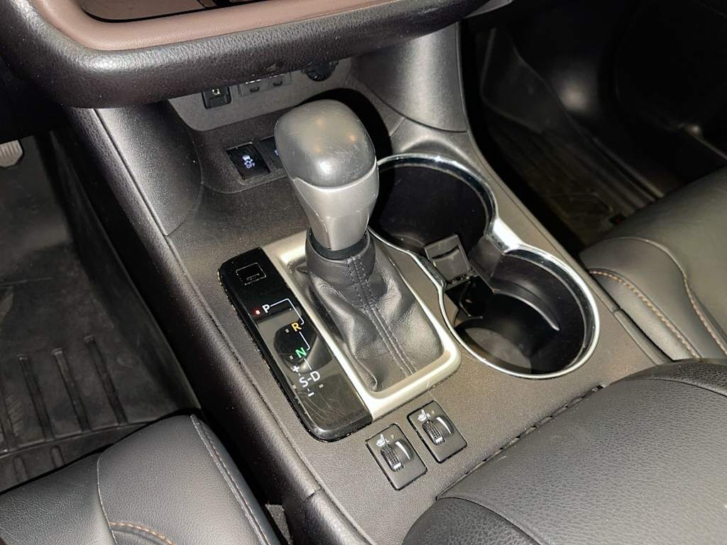 Thumbnail: 2019 Toyota Highlander - 13