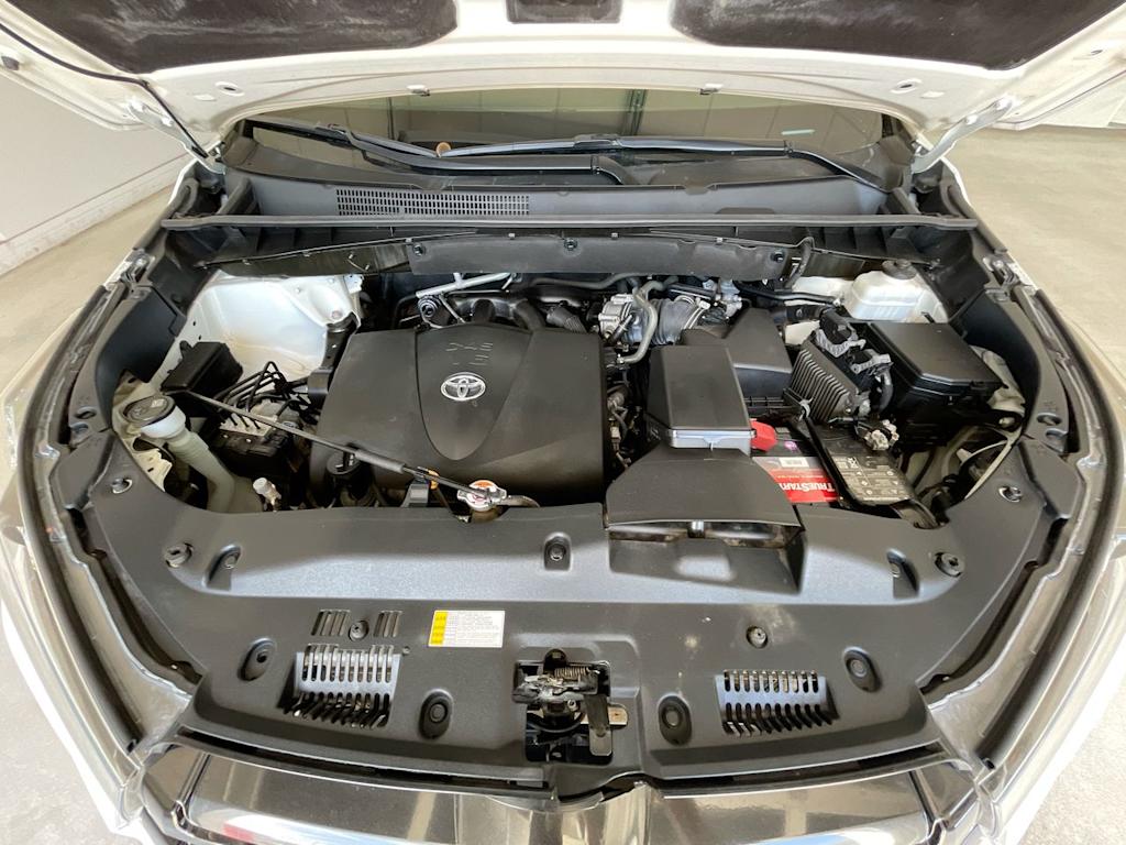 Thumbnail: 2019 Toyota Highlander - 8