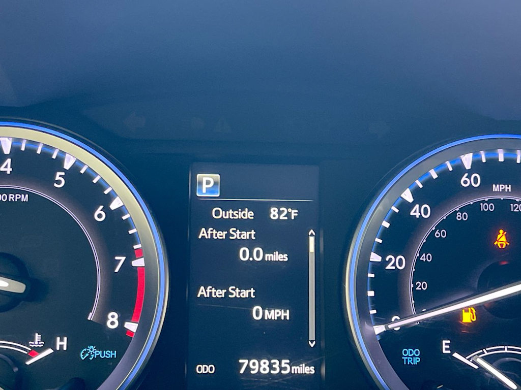Thumbnail: 2019 Toyota Highlander - 14