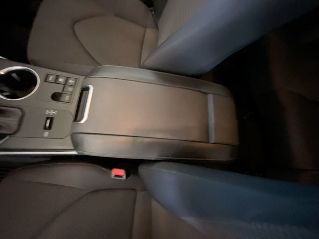 Thumbnail: 2024 Toyota Highlander - 24