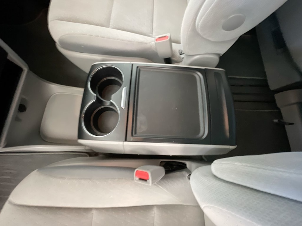 Thumbnail: 2020 Toyota Sienna - 13