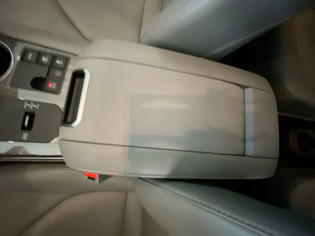 Thumbnail: 2024 Toyota Highlander - 10