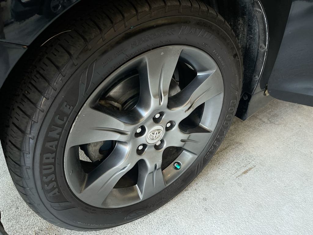 Thumbnail: 2015 Toyota Sienna - 6
