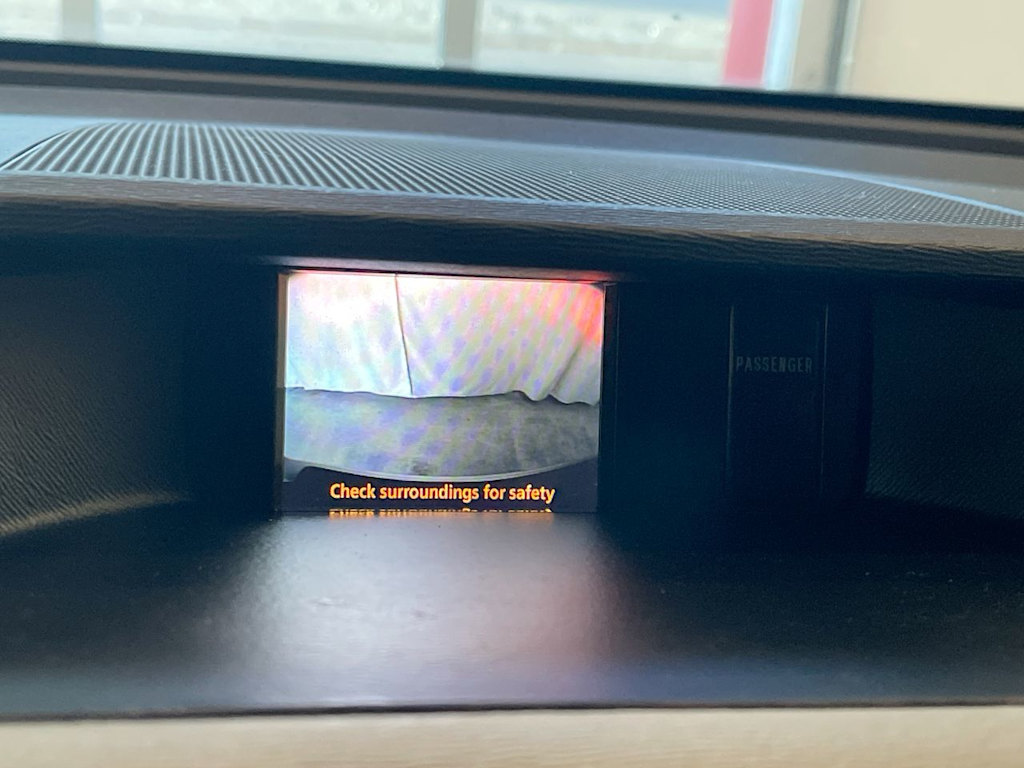 Thumbnail: 2012 Toyota Sienna - 24