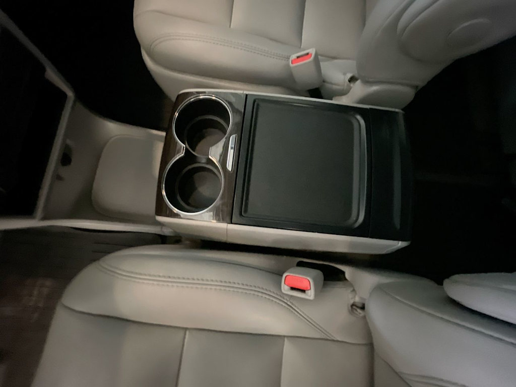 Thumbnail: 2018 Toyota Sienna - 13