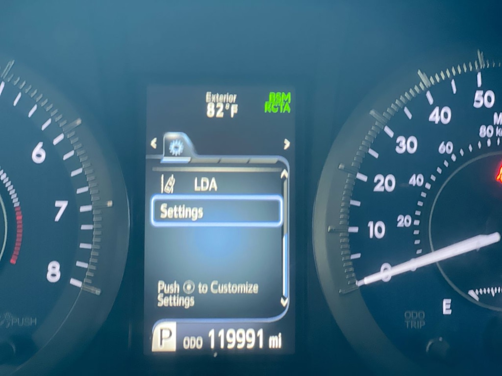 Thumbnail: 2019 Toyota Sienna - 13