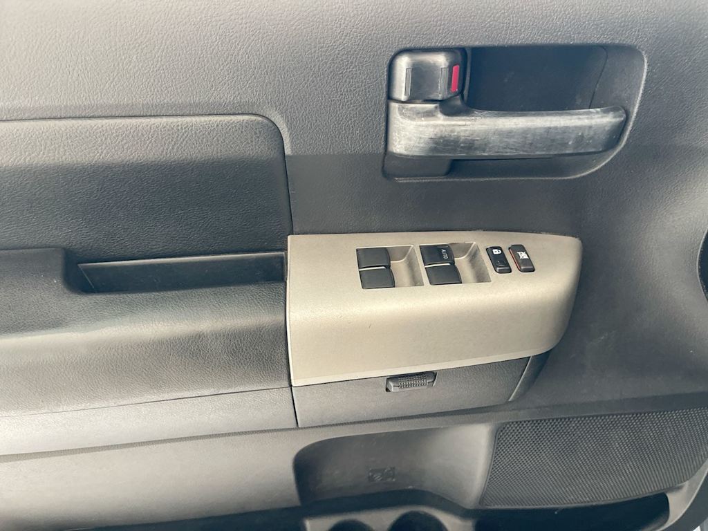 Thumbnail: 2008 Toyota Tundra - 24