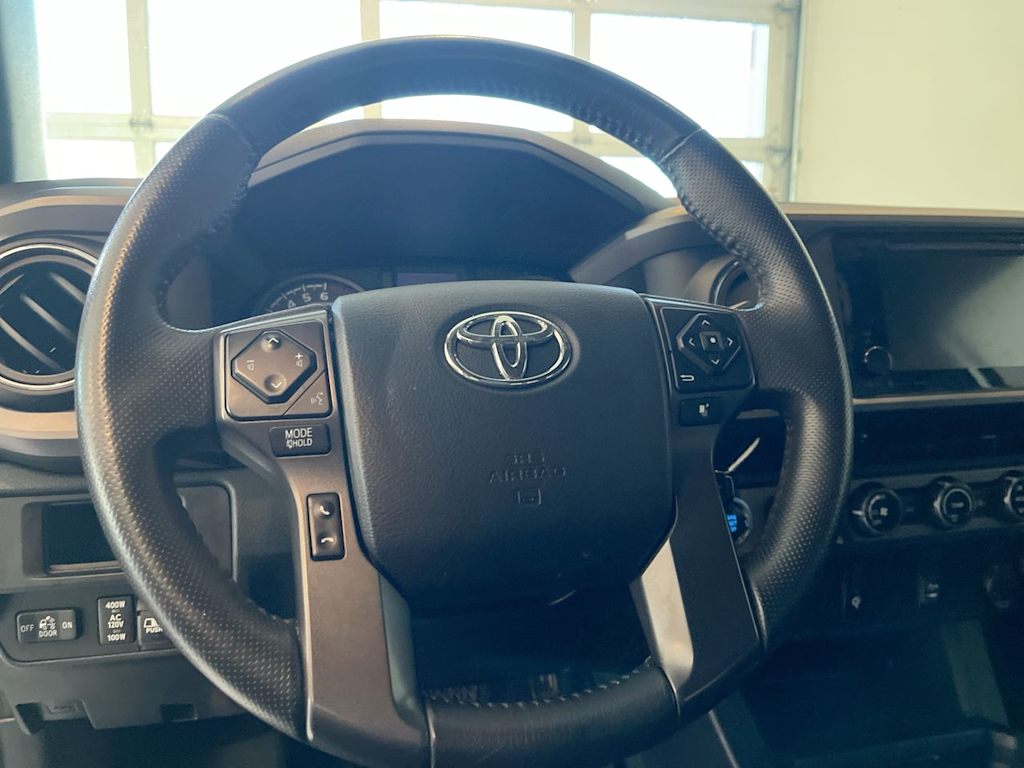 Thumbnail: 2017 Toyota Tacoma - 2