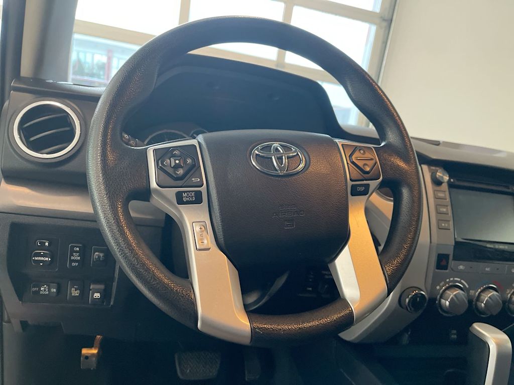 Thumbnail: 2017 Toyota Tundra - 2