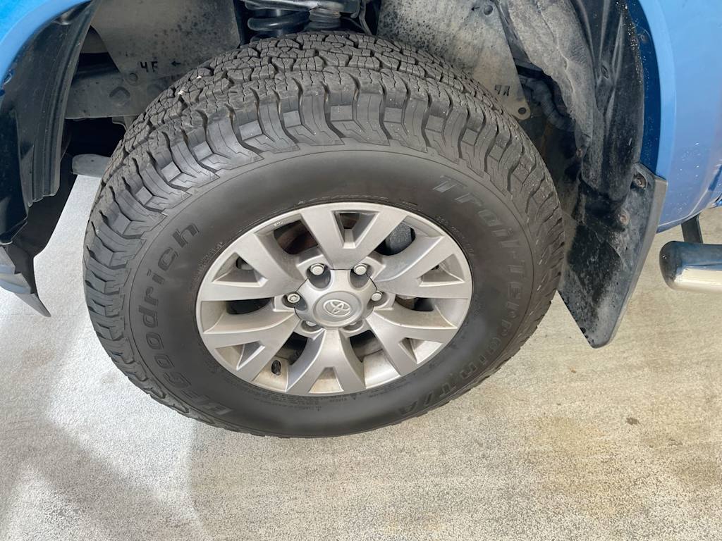 2018 Toyota Tacoma SR5 7