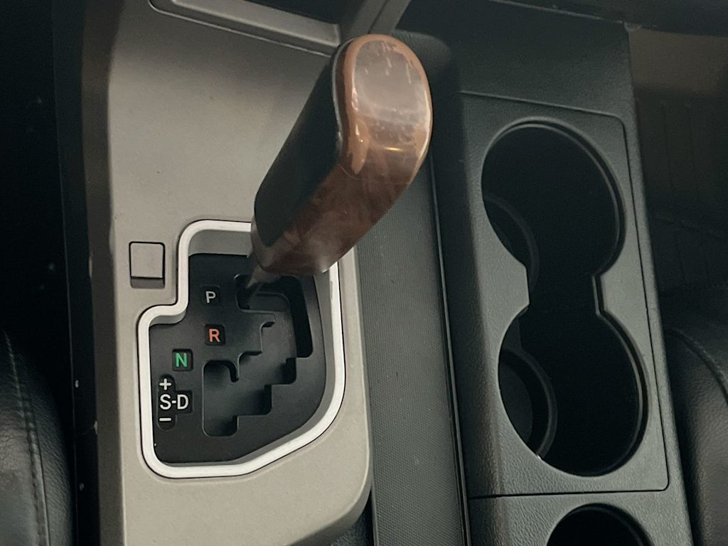 Thumbnail: 2013 Toyota Tundra - 12