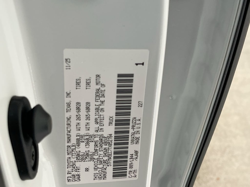 Thumbnail: 2026 Toyota Tundra - 17