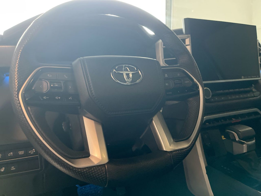 Thumbnail: 2023 Toyota Tundra - 22