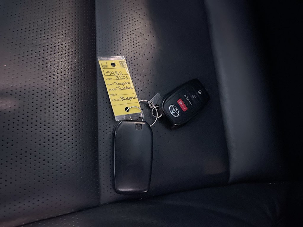 Thumbnail: 2023 Toyota Tundra - 15