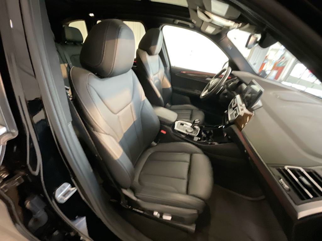 Thumbnail: 2022 BMW X3 - 9