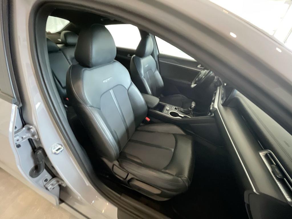 Thumbnail: 2022 Kia K5 - 24