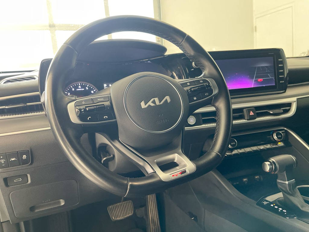 Thumbnail: 2022 Kia K5 - 2