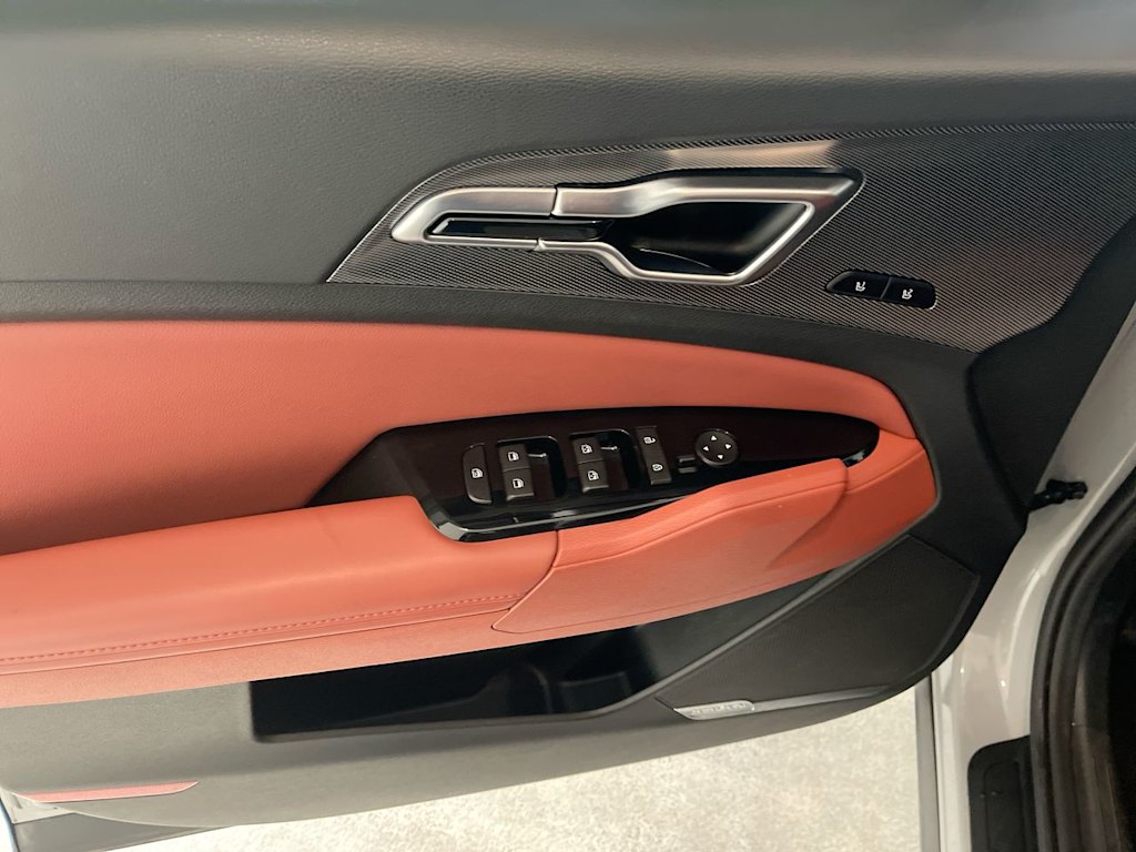 Thumbnail: 2024 Kia Sportage - 22