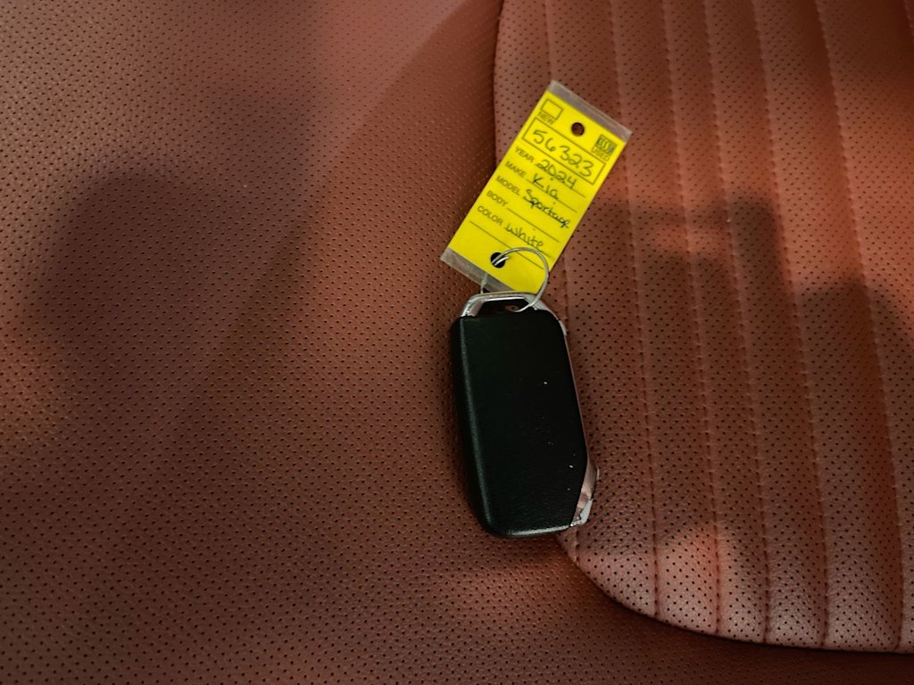 Thumbnail: 2024 Kia Sportage - 15