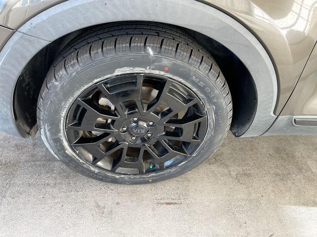 Thumbnail: 2021 Kia Telluride - 7
