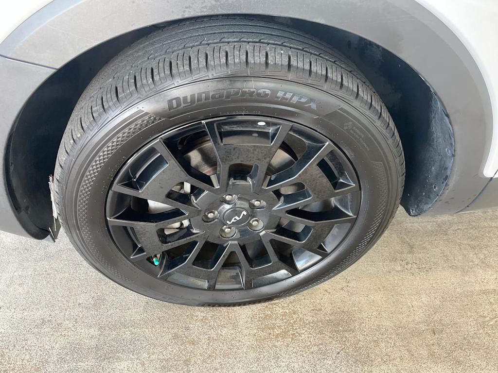 Thumbnail: 2022 Kia Telluride - 7