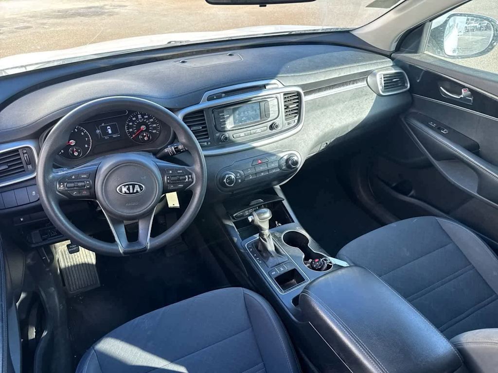 Thumbnail: 2016 Kia Sorento - 2