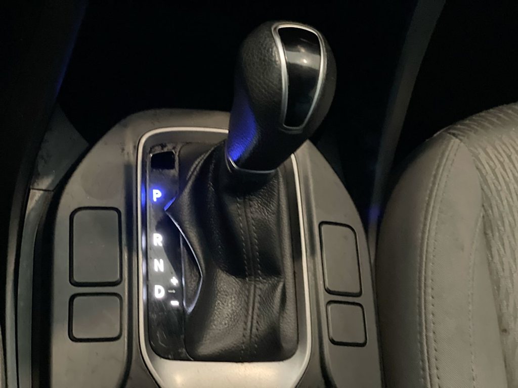 Thumbnail: 2018 Hyundai Santa Fe - 12
