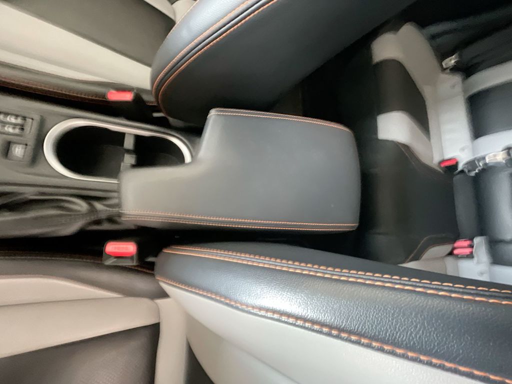 Thumbnail: 2019 Subaru Crosstrek - 10