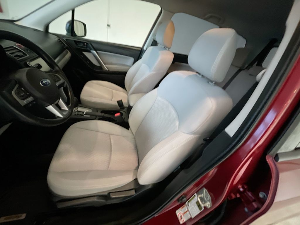 Thumbnail: 2018 Subaru Forester - 8