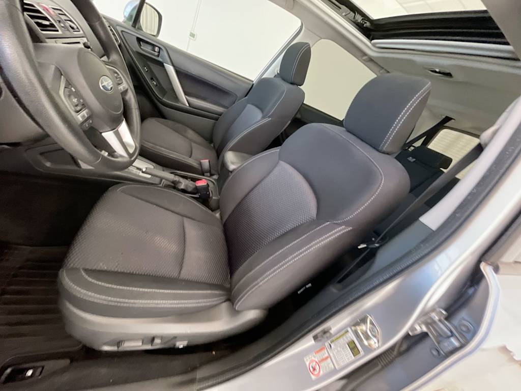 Thumbnail: 2017 Subaru Forester - 7