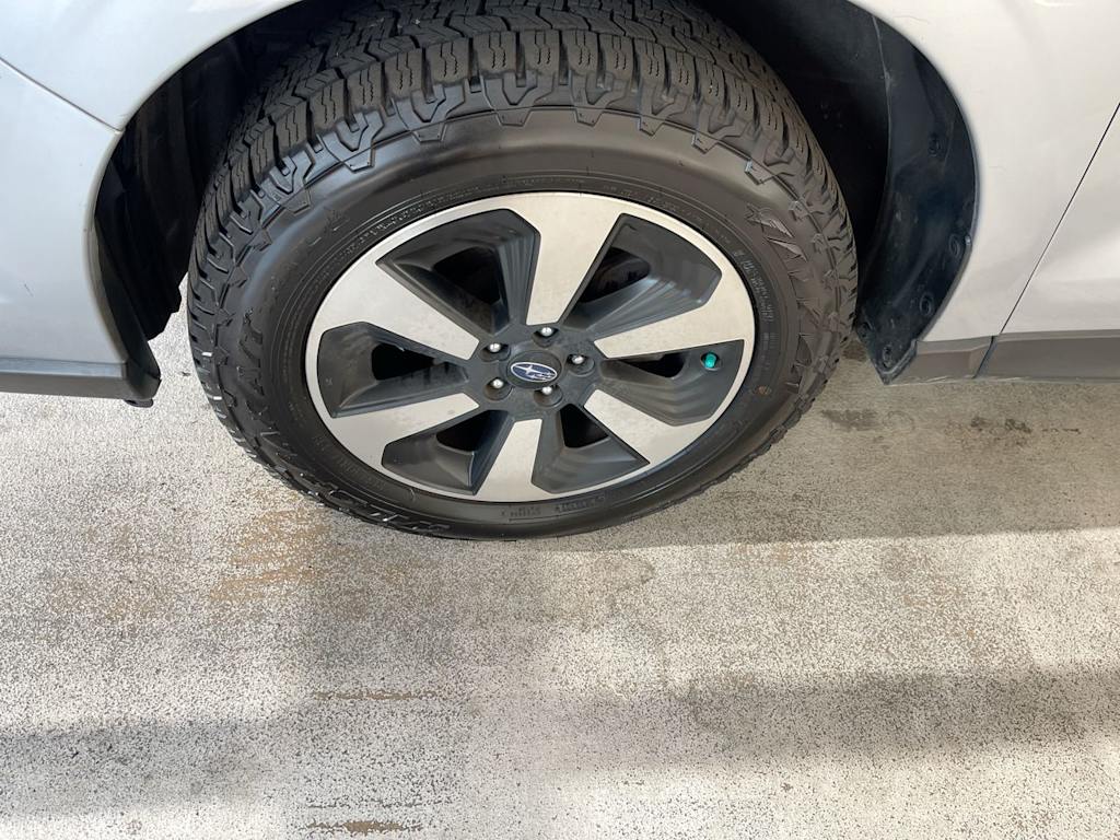 Thumbnail: 2017 Subaru Forester - 5